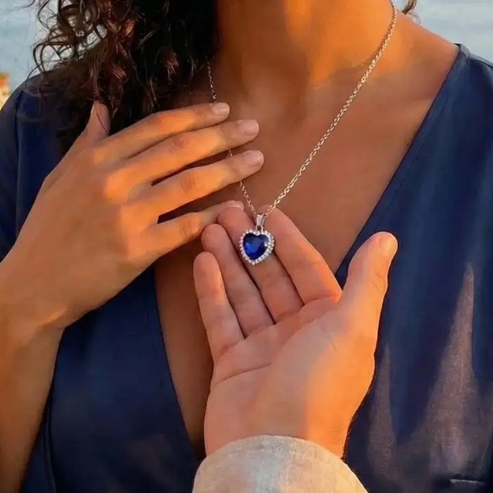 Blue Diamond Neckless